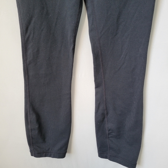 Lululemon Cropped Leggings Black 4 - Picture 5 of 8